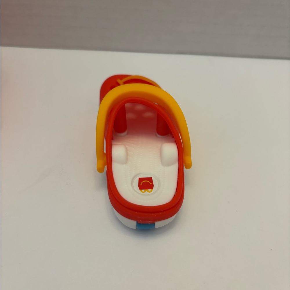 McDonald's Happy Meal Mini Crocs Keychain #5 - Picture 4 of 10